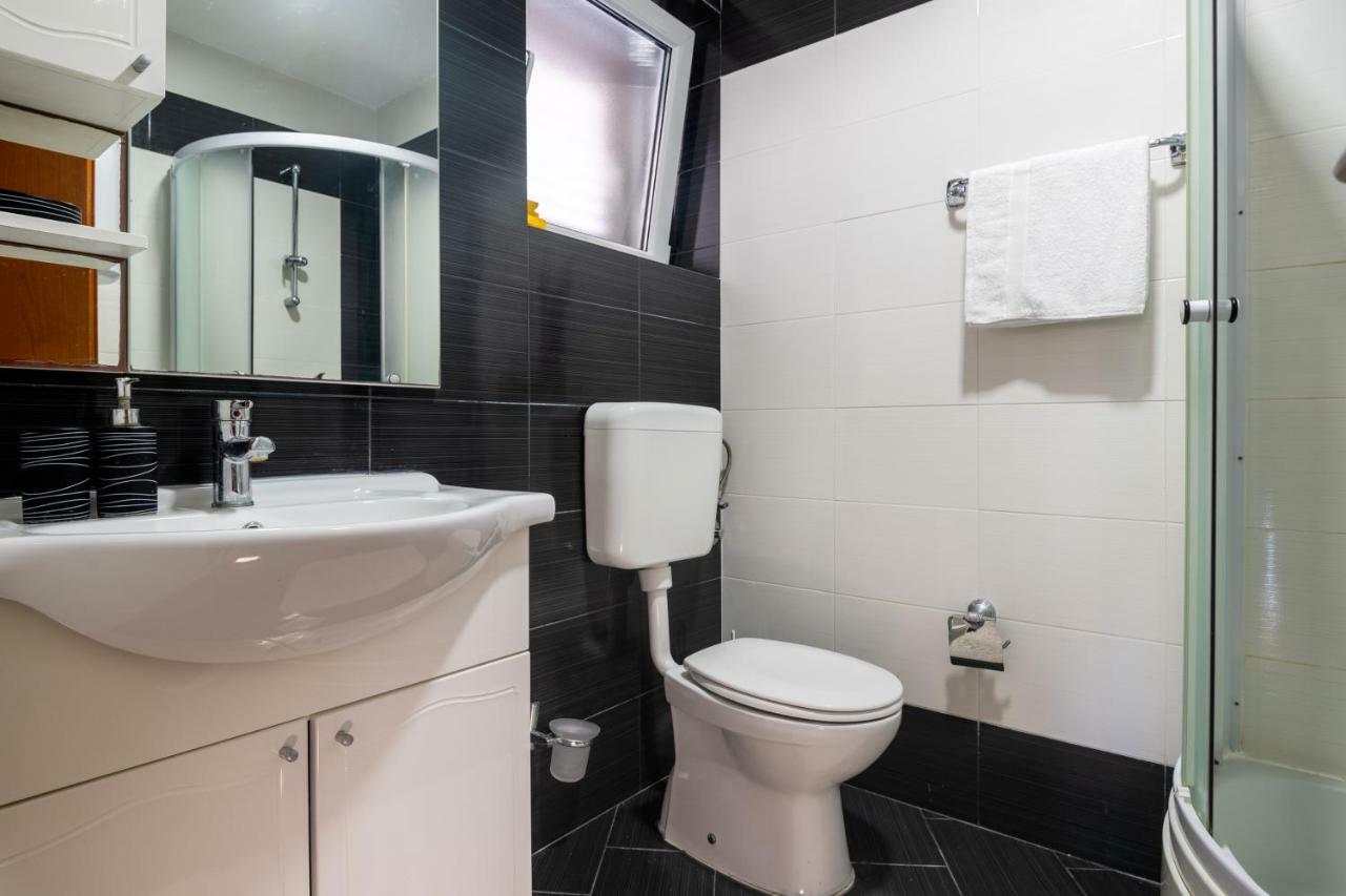 Apartments Darden ネウム エクステリア 写真